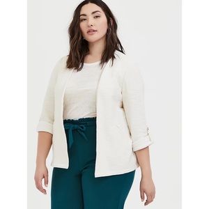 Torrid- Ivory Boucle Open Front Jacket Size- 0
